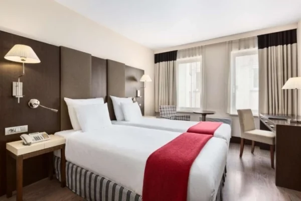 Bronze Package: NH Grand Place Arenberg, Brussels 4*