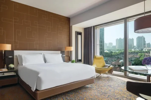 Silver Package: The Langham, Shaghai 5*